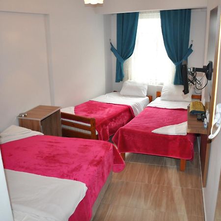 Hotel Altug Isparta Rum bild