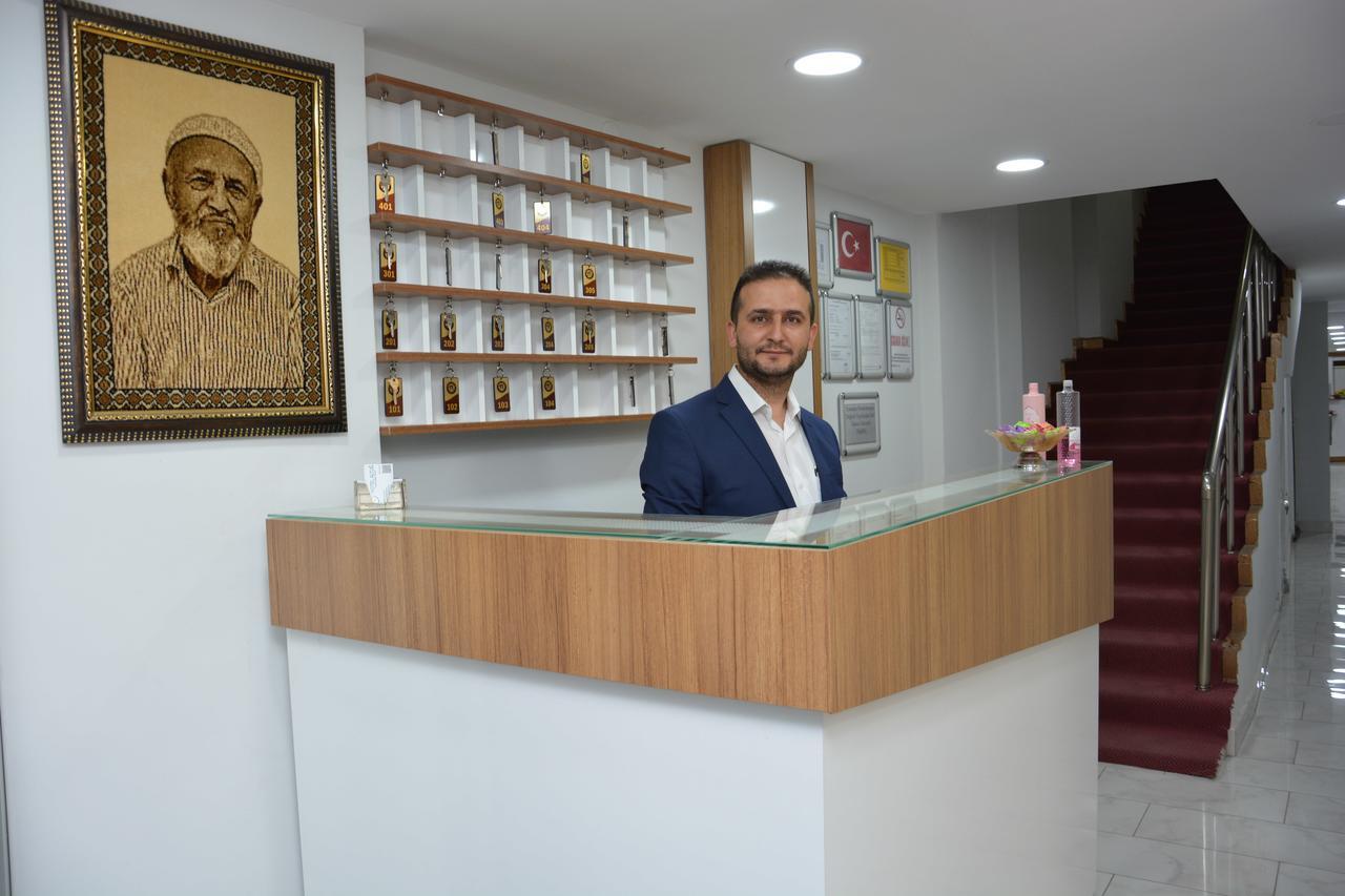 Hotel Altug Isparta Exteriör bild