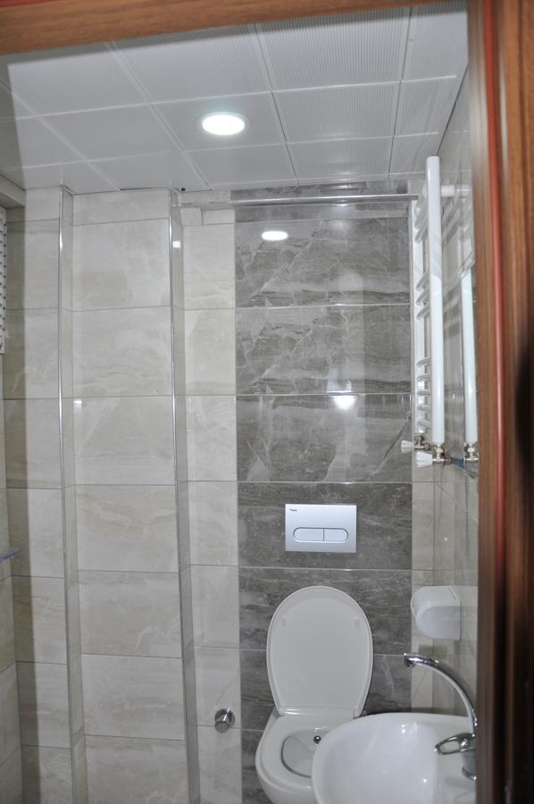 Hotel Altug Isparta Rum bild